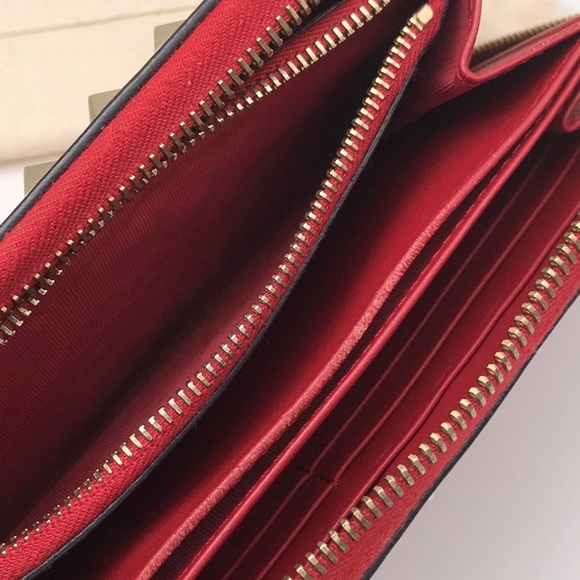 Valentino Garavani Rockstud Continental Leather Wallet. EUC  RED - Picture 15 of 16